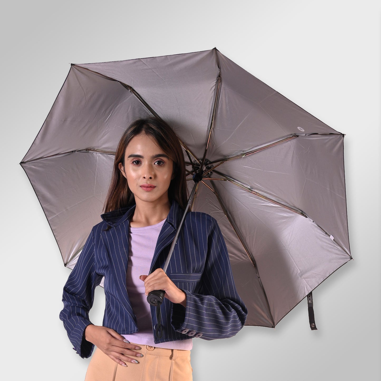SUPERMINI | 3-Fold Manual Open Umbrella – Compact & Durable (Black)